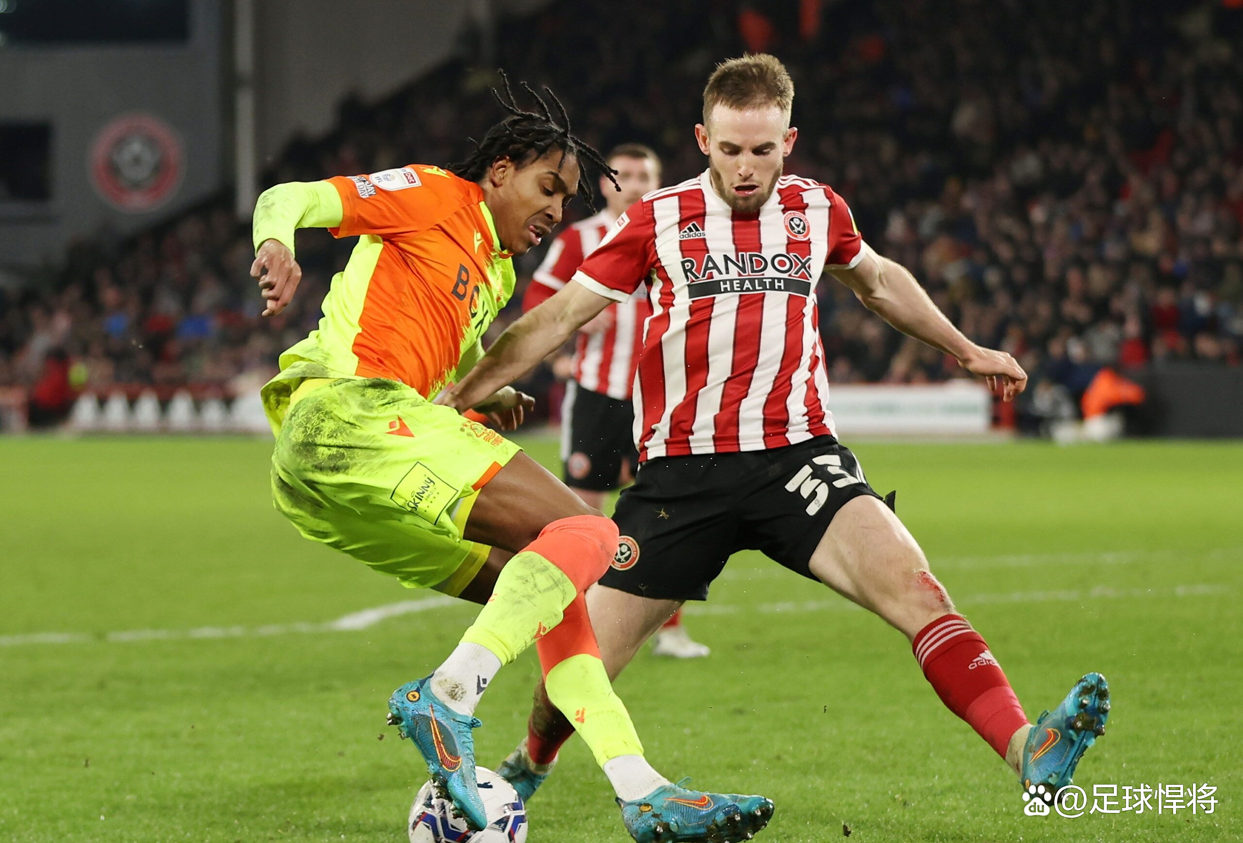 包含谢菲联客场险胜纽卡斯尔,保级压力稍缓的词条 包含谢菲联客场险胜纽卡斯尔,保级压力稍缓的词条