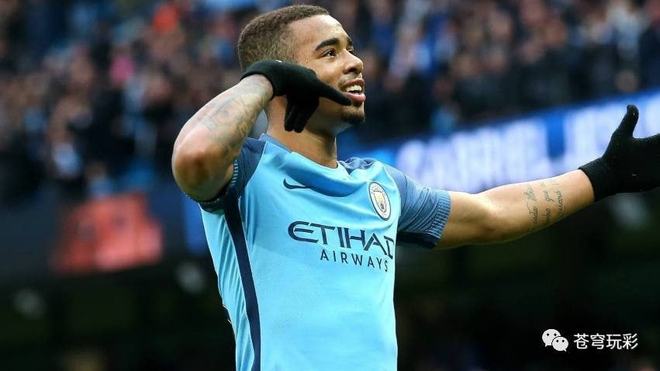 波尔图传奇推荐:里昂后卫影响力飙升成为队内支柱 波尔图传奇推荐:里昂后卫影响力飙升成为队内支柱