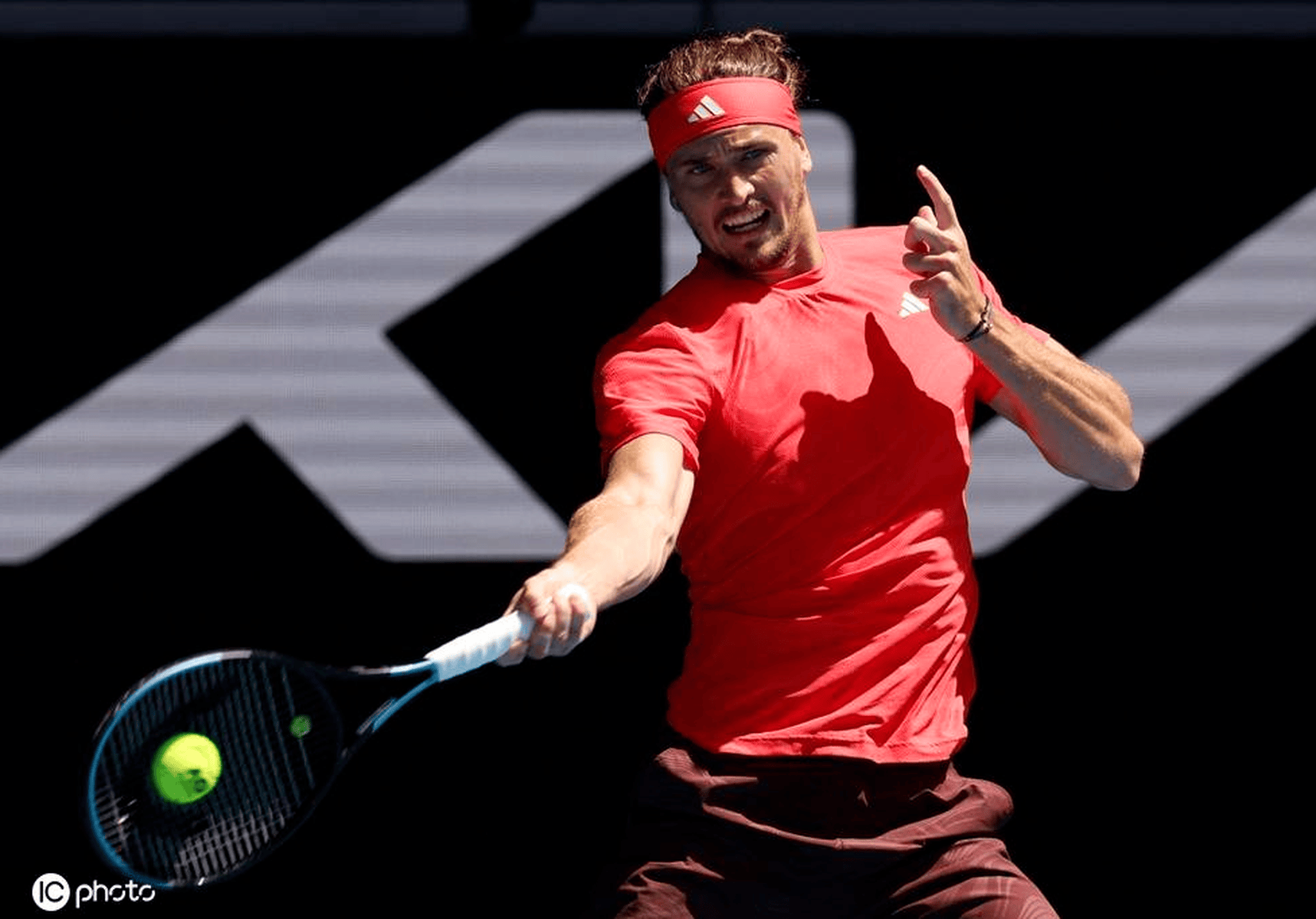 ATP总决赛轻取澳网，兹维列夫高光表现的简单介绍