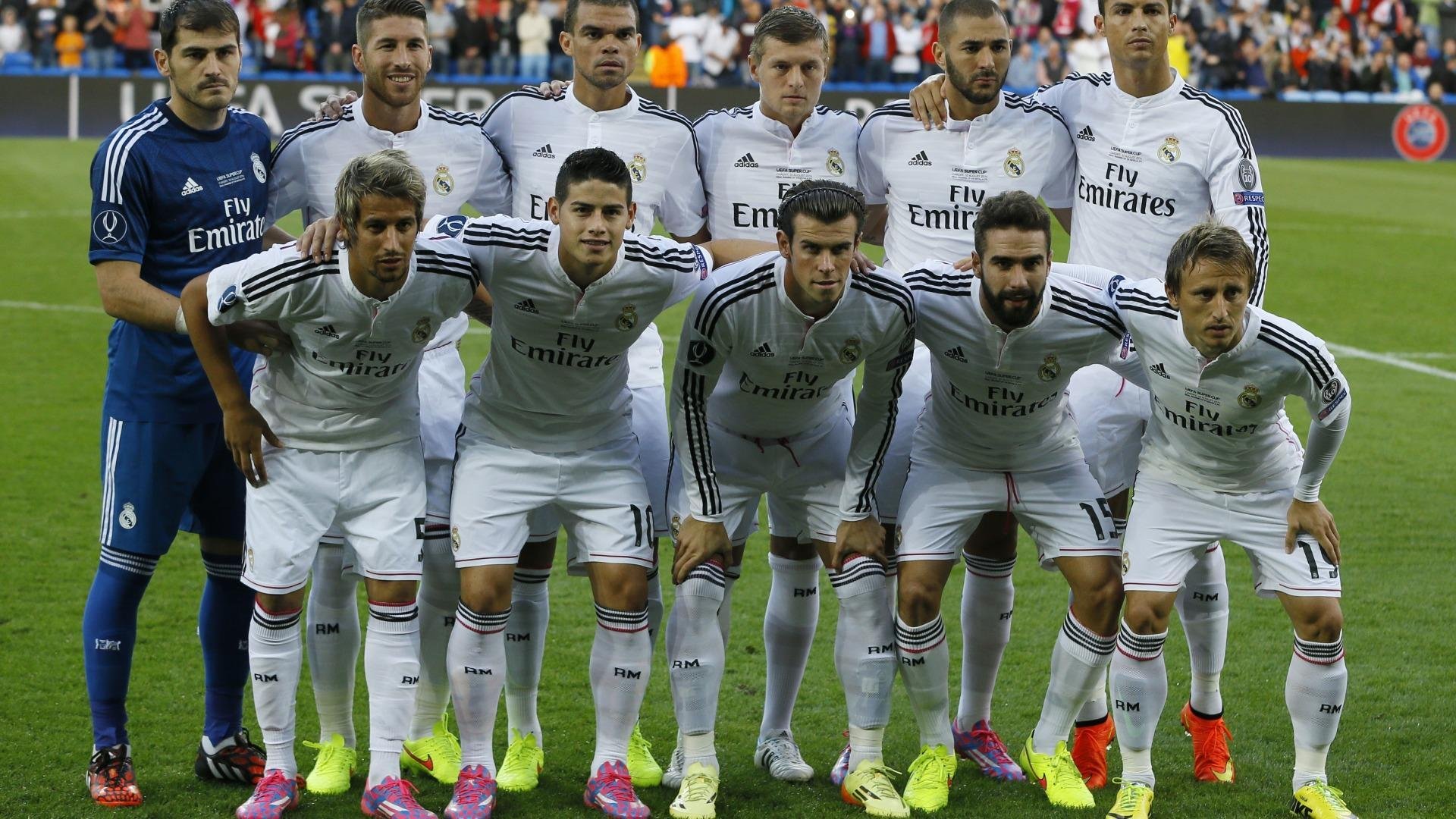 当南美狂想曲遇见欧洲铁壁，梅西生涯之夜照亮乌拉圭与雷恩的梦幻对决